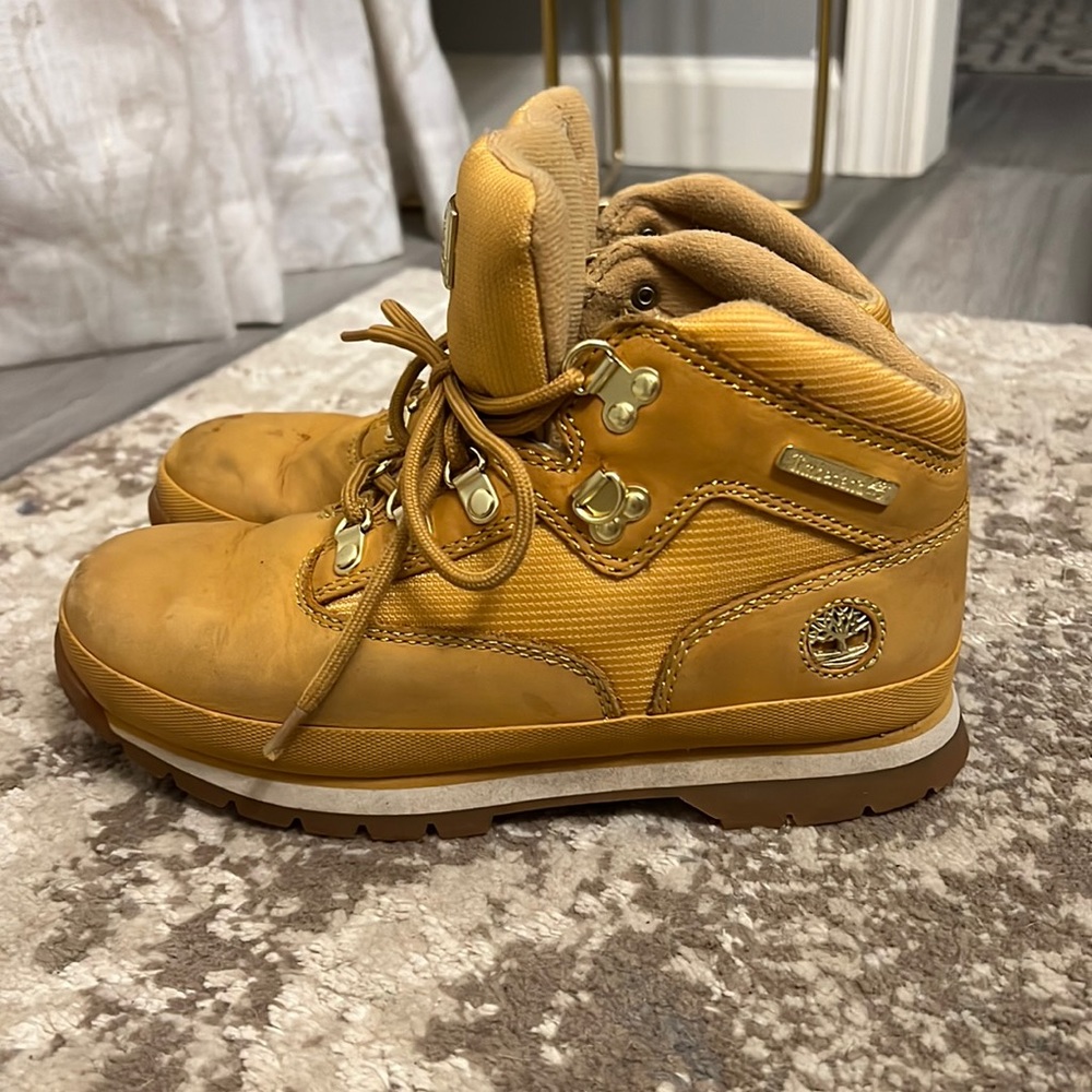 Boys Timberland boots